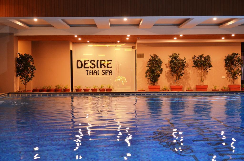 Anjushree Hotel Ujjain Bagian luar foto