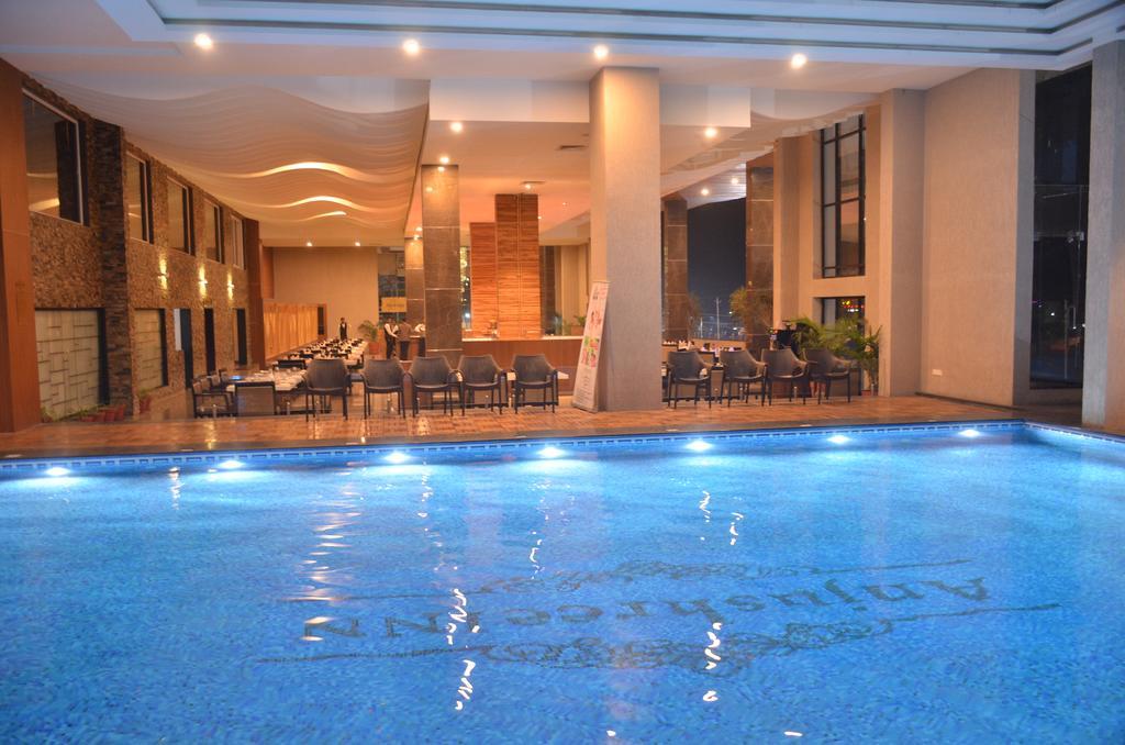 Anjushree Hotel Ujjain Bagian luar foto