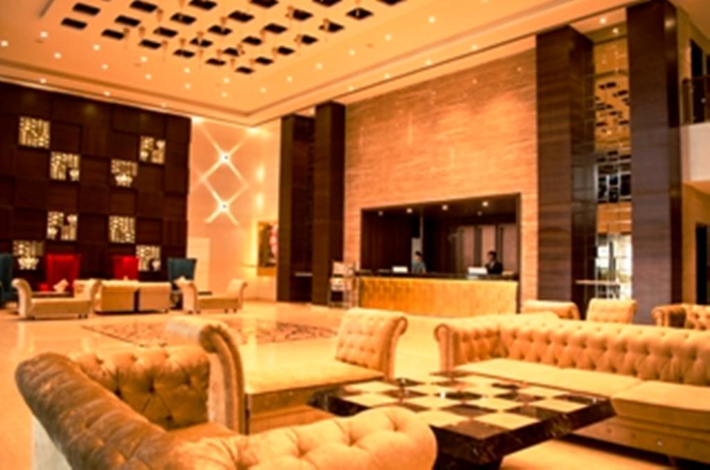 Anjushree Hotel Ujjain Bagian luar foto